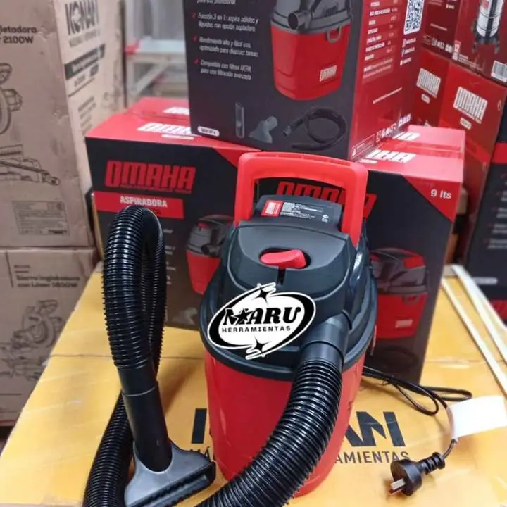Aspiradora 1000wts 9Lts Aspira sólidos y líquidos /con accesorios OMAHA