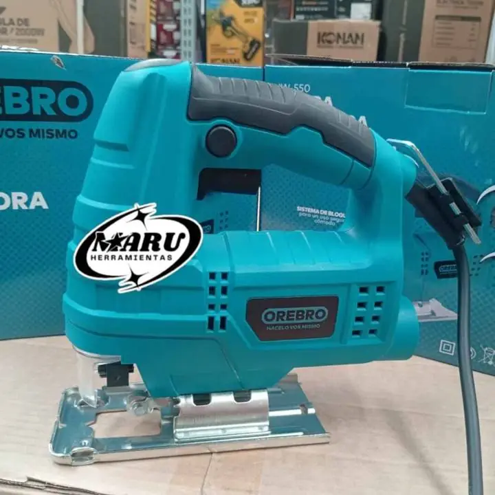 Sierra Caladora 550wts Incluye hoja de sierra OREBRO