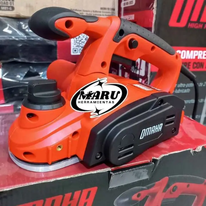 Cepillo eléctrico rebajador para madera 650 wts OMAHA