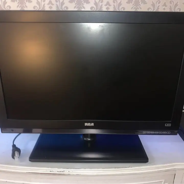 Televisor RSA led 24”. nuevo sin uso!