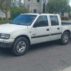 Chevrolet luv 2000 2.5