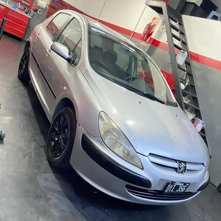 Peugeit 307 1.6 nafta 2003