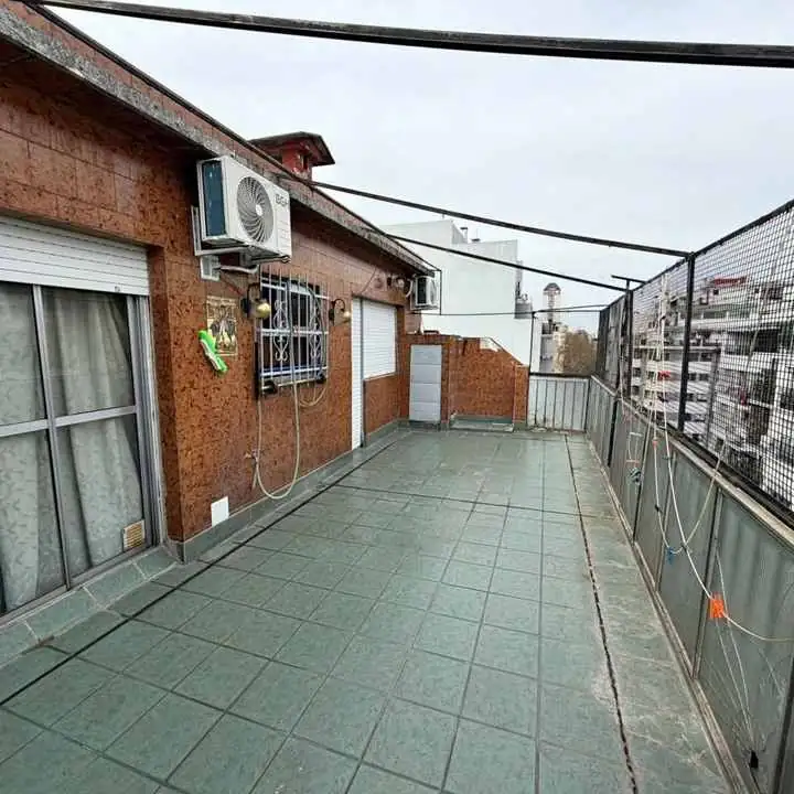 Dueño vende departamento en almagro 3 ambientes con balcón terraza