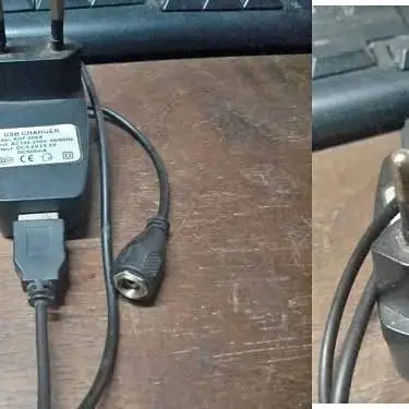 CARGADOR 5V 500Ma con cable usb conector rarito