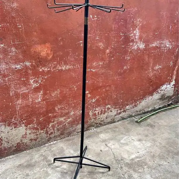 Perchero giratorio redondo ideal para medias o remeras
