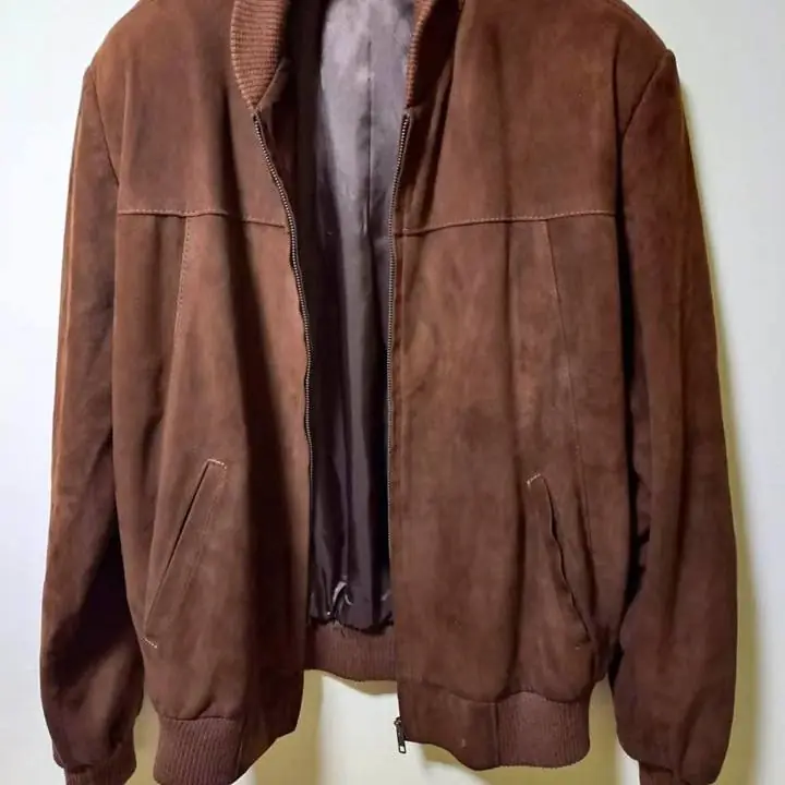 Campera de cuero talle 52