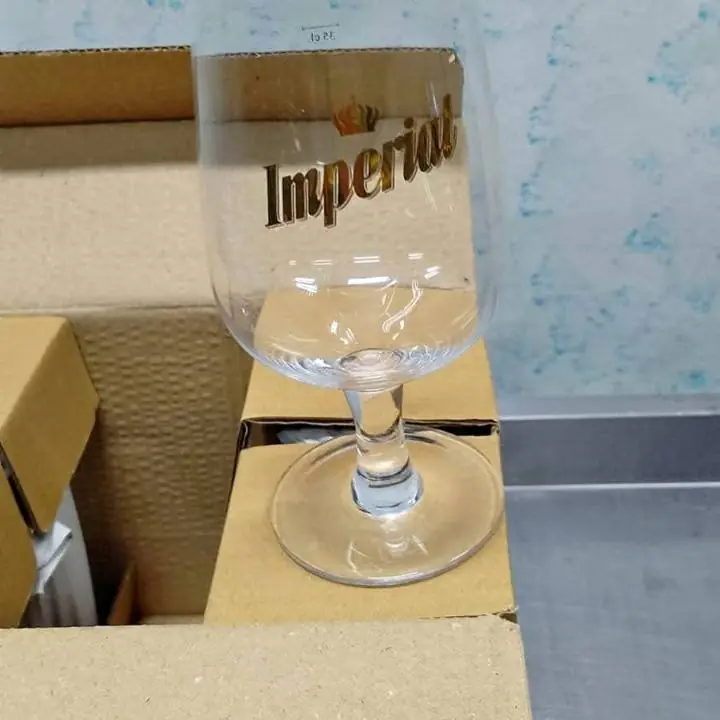 Seis copas imperial nuevas en caja