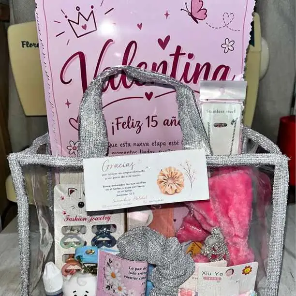 Bolsita kit regalo cumpleaños 23 productos