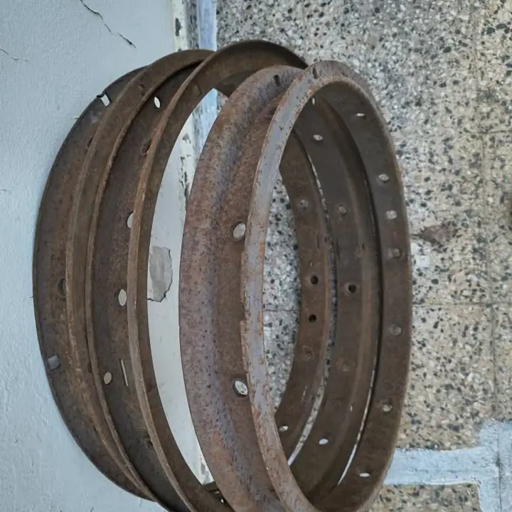 Aros de llanta para ruedas de madera