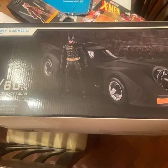 Batman+ batimovil DC