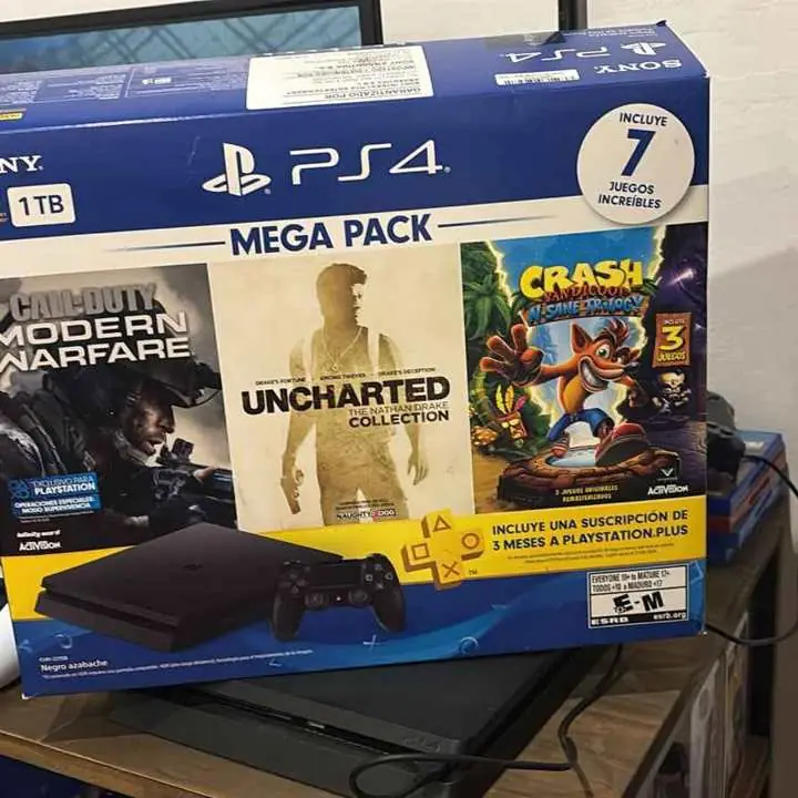 Play 4 slim 1TB