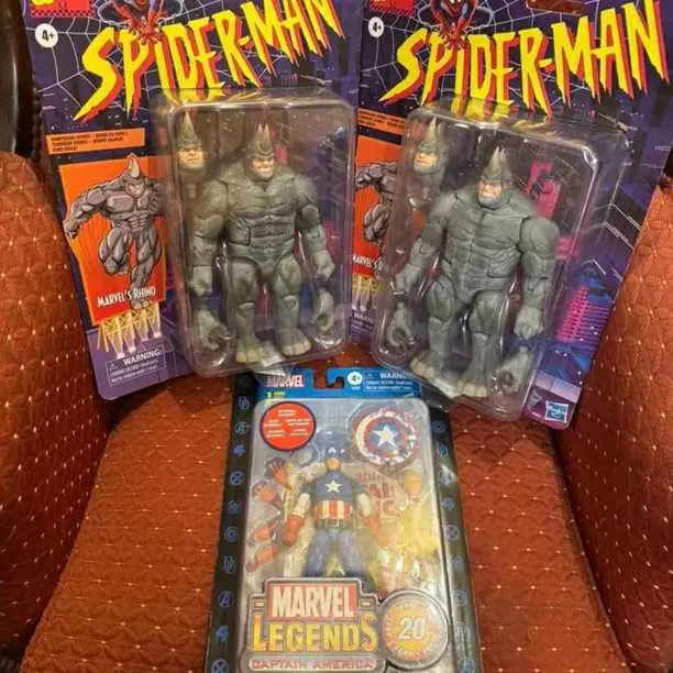 Figuras marvel agosto
