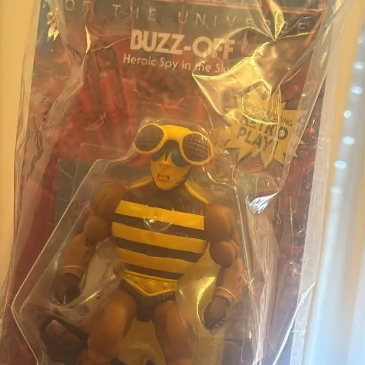 Buzz off retro play