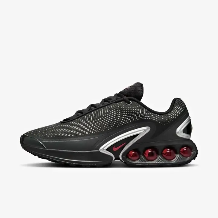 Zapatillas Air Max DN Color negras y rojo talle 42 - 42.5. Nuevas y en caja!