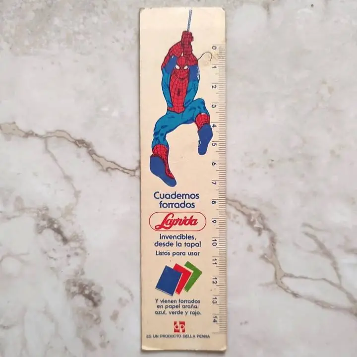 Regla Spiderman / Hombre Araña - Cuadernos Laprida / Papel araña - 18 x 4,5 cm