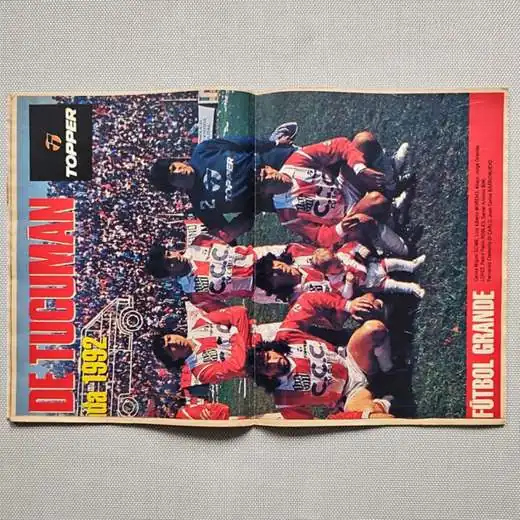 Revista el Gráfico N° 3800 - Poster San Martín de Tucumán 44 x 28 cm - Año 1992 - Fútbol