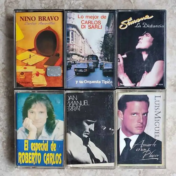 Combo Cassette Casete - Bravo Di Sarli Simone Roberto Carlos Luis Miguel Serrat