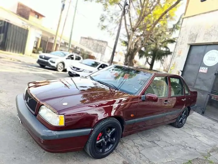 Volvo 850 T5 at 1995