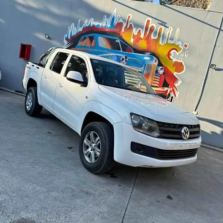 Hermosa Amarok 4X4 2.0 (2011). Contado solamente. Único dueño. Todo al día
