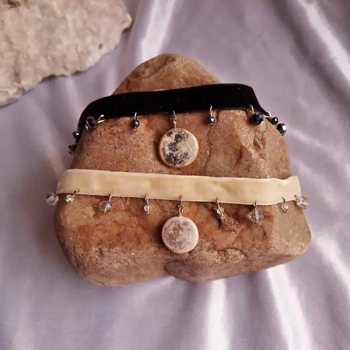 Chokers de la Luna