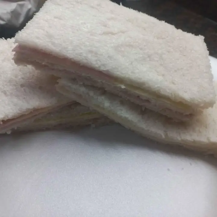 Sándwiches de miga