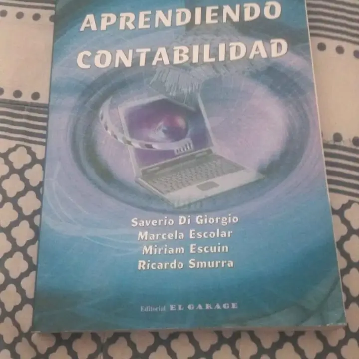 Libro Aprendiendo contabilidad editorial el garage