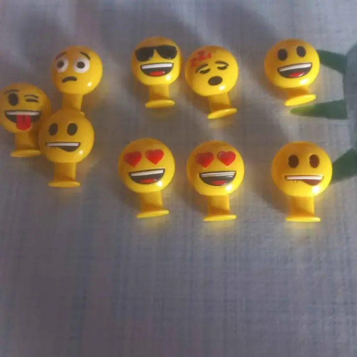 Muñequitos emojis colección