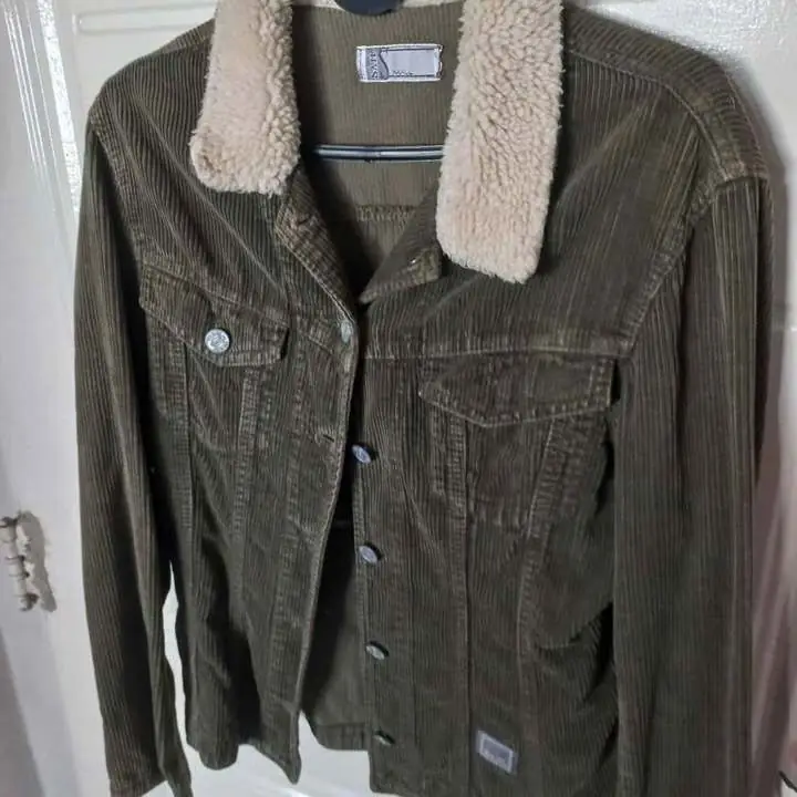 Campera corderoy de mujer