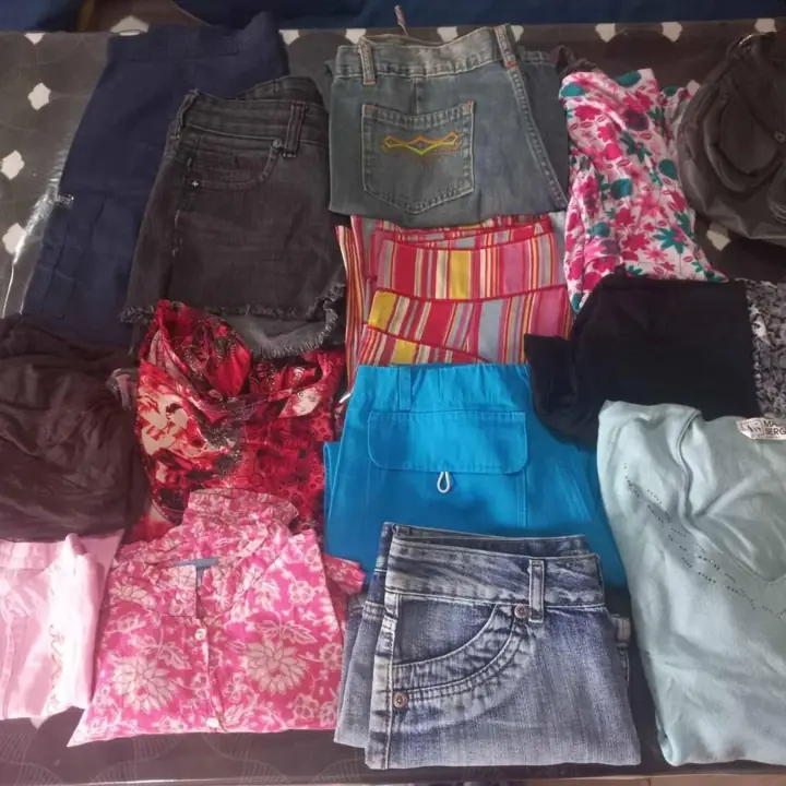 Lote de ropa de verano