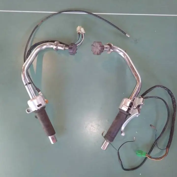 Manubrio completo de Honda dax