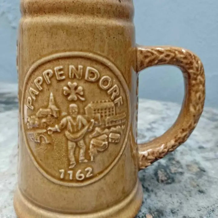 Choop de cerámica antiguo
