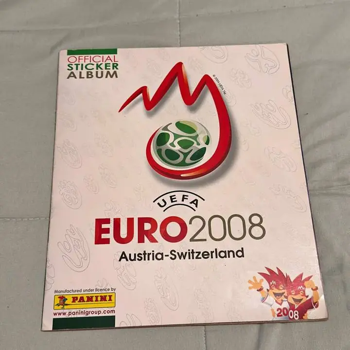 Álbum Eurocopa 2008 en impecable estado