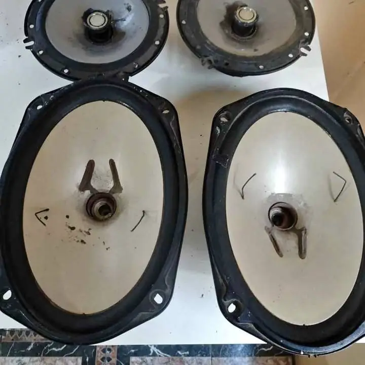 Parlantes de auto