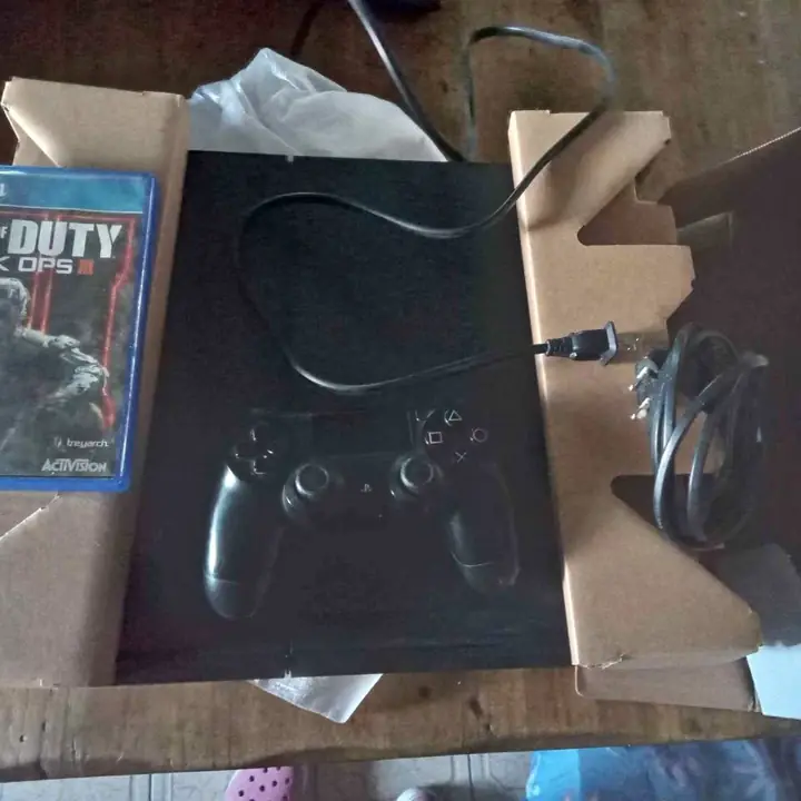Ps4 impecable no tiene uso prácticamente [villa luro] precio publicado
