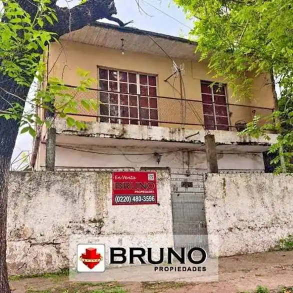 Venta de 2 casa en merlo