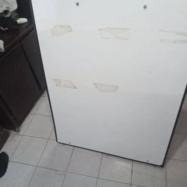 Pizarra con trípode para fibron