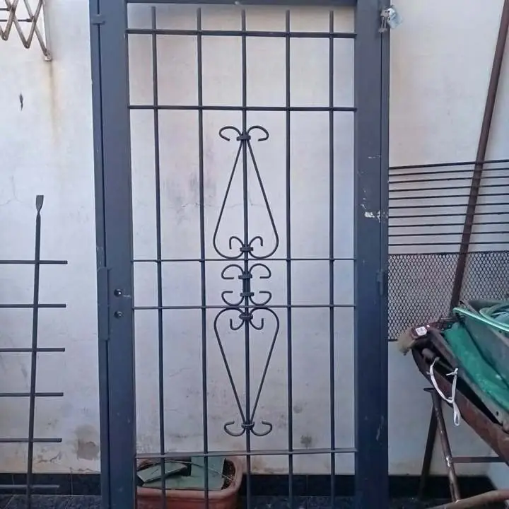 Puerta reja nueva reforzada