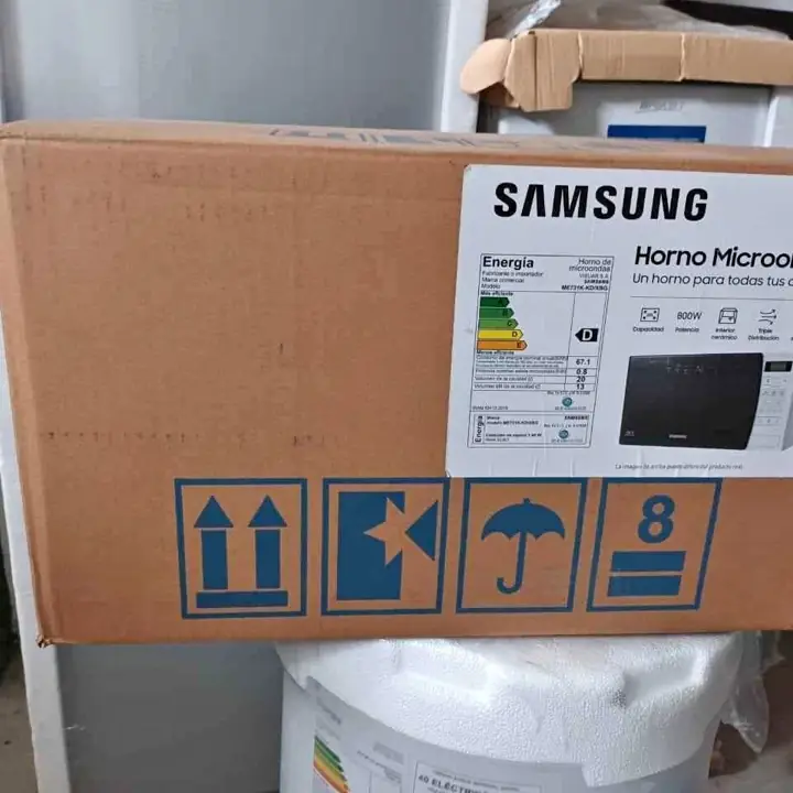 Hasta agotar stock OFERTA de Microondas
