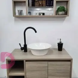 Juego de baño flotante