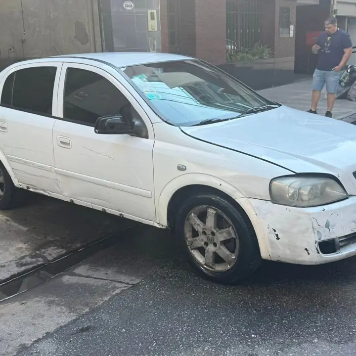 Chevrolet Astra Gls Full Año 2006 Nafta Y Gnc Andando Bien! Detalles a la vista!