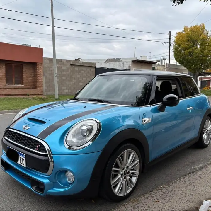 Vendo opermuto Mini Cooper S 3p Año 2017 FULL Motor 2.0 192CV Nafta Cadenero SOLO 90mil k.m financio