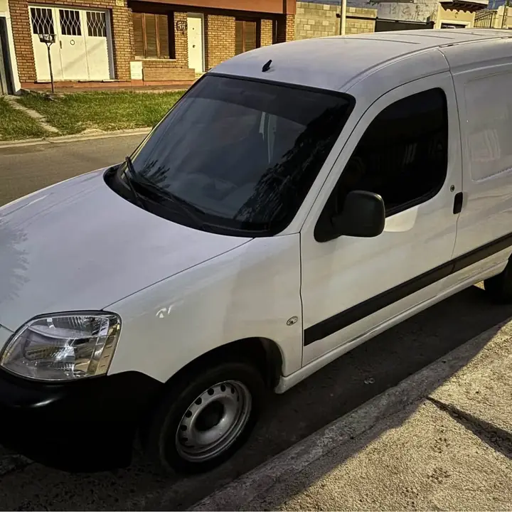 Citroën Berlingo Año 2018 1.6 HDI Solo 150mil K.M Aire Excelente Estado Recibo Menor Y Financio!