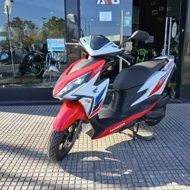 2020 Honda elite 125 usado lista para transferir