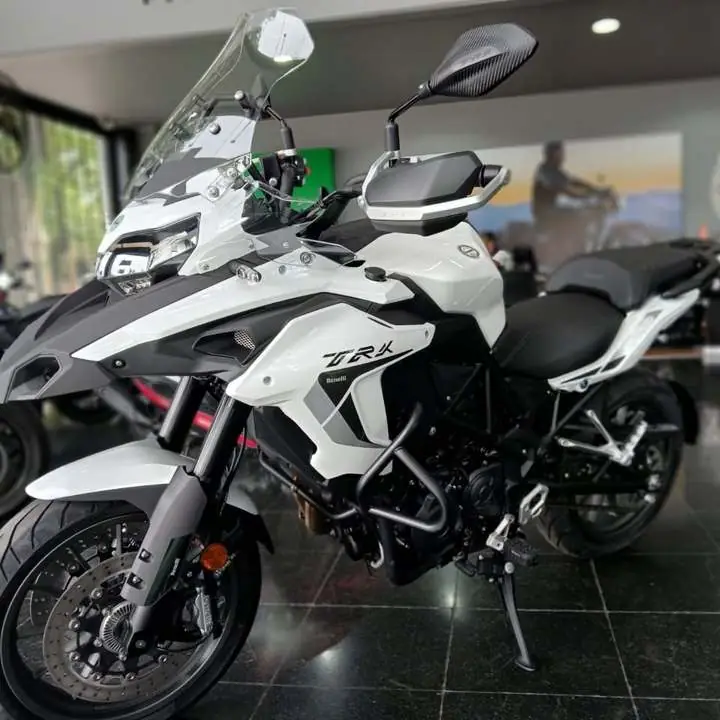 2025 Benelli trk 502 okm pirelli 7.000.000/12c tasa 9%