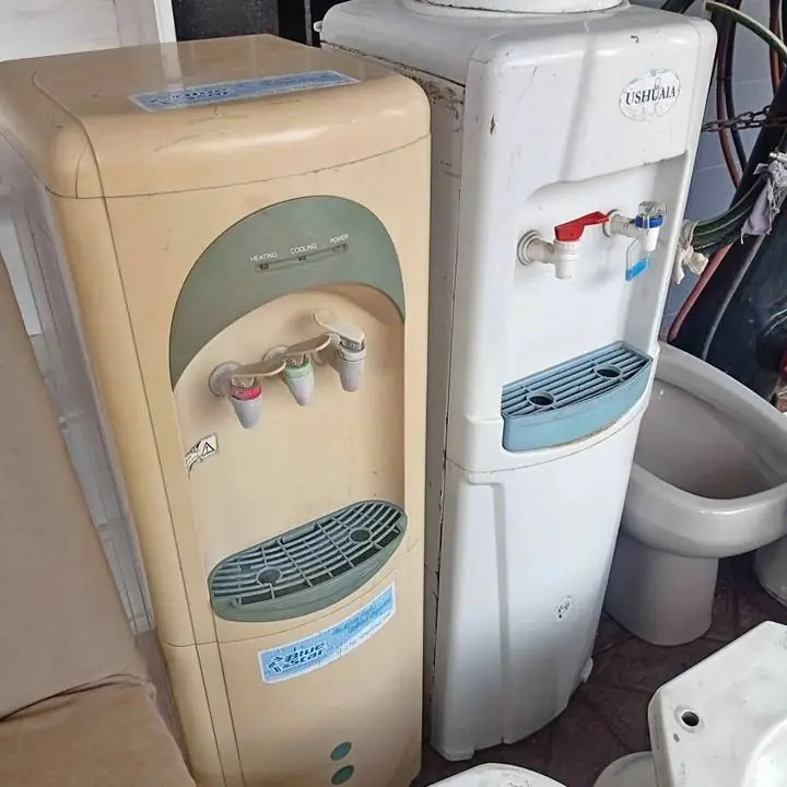 Dispenzer andando