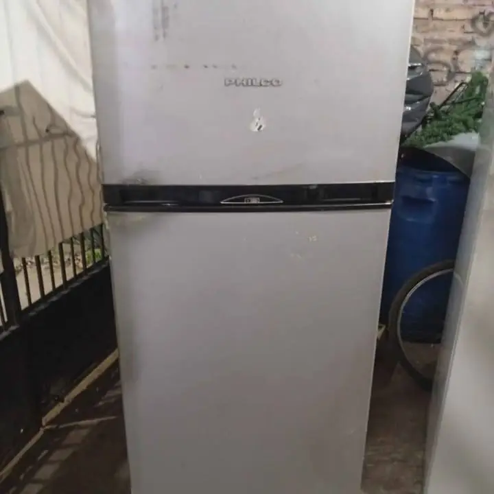 Heladera Philco frizzers impecable jamás golpeada .liquido andando perfecto !