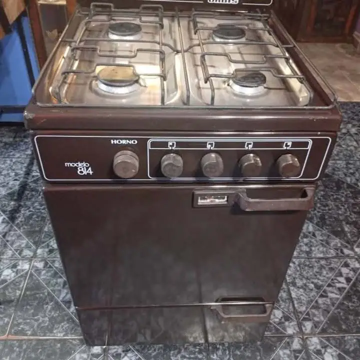 Cocina orbiss bien cuidada