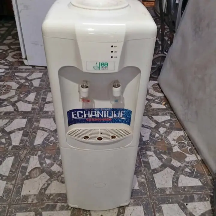 Dispenzer frío caliente
