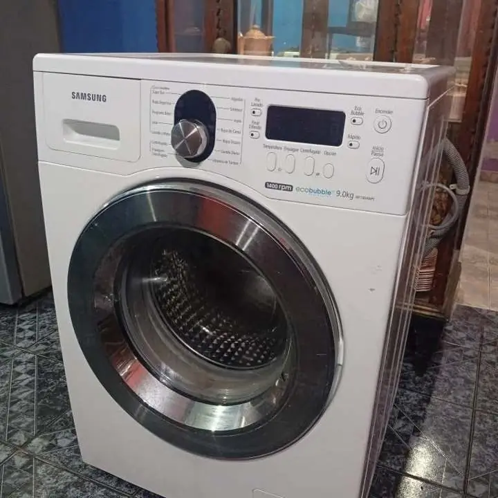 Lavarropas Samsung de 9 kilos impecable ecobubble 1400 rpm