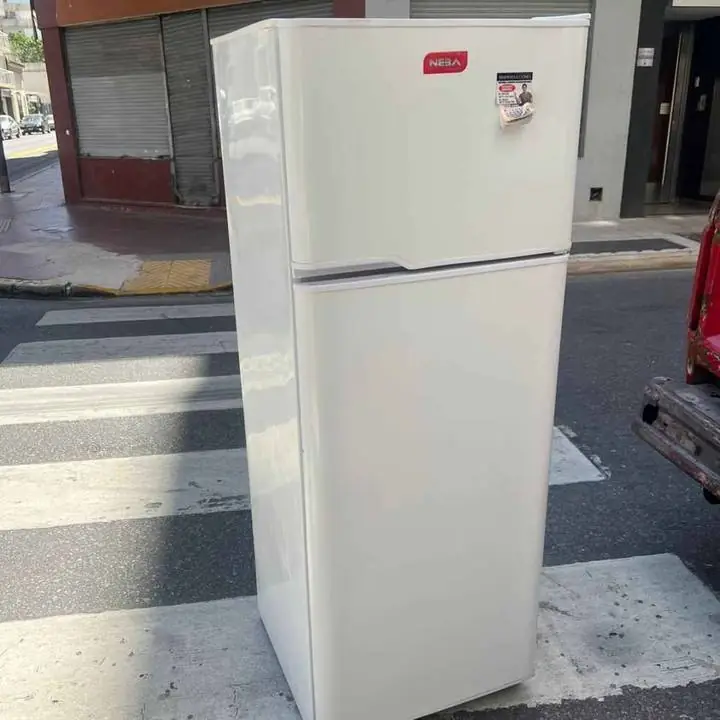 Liquido hermosa heladera andando con garantía!